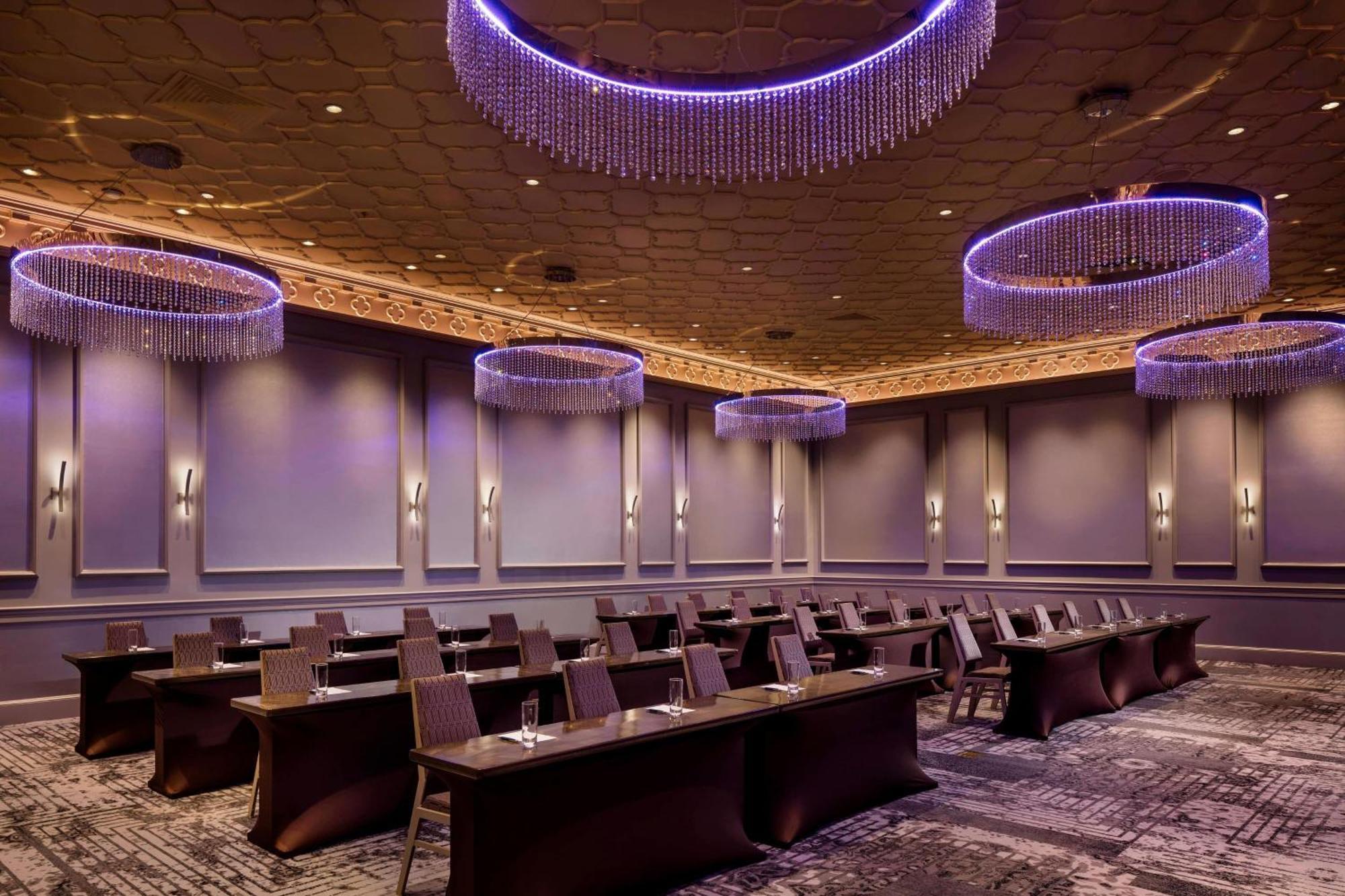 Sheraton Commander Hotel Кембридж Экстерьер фото