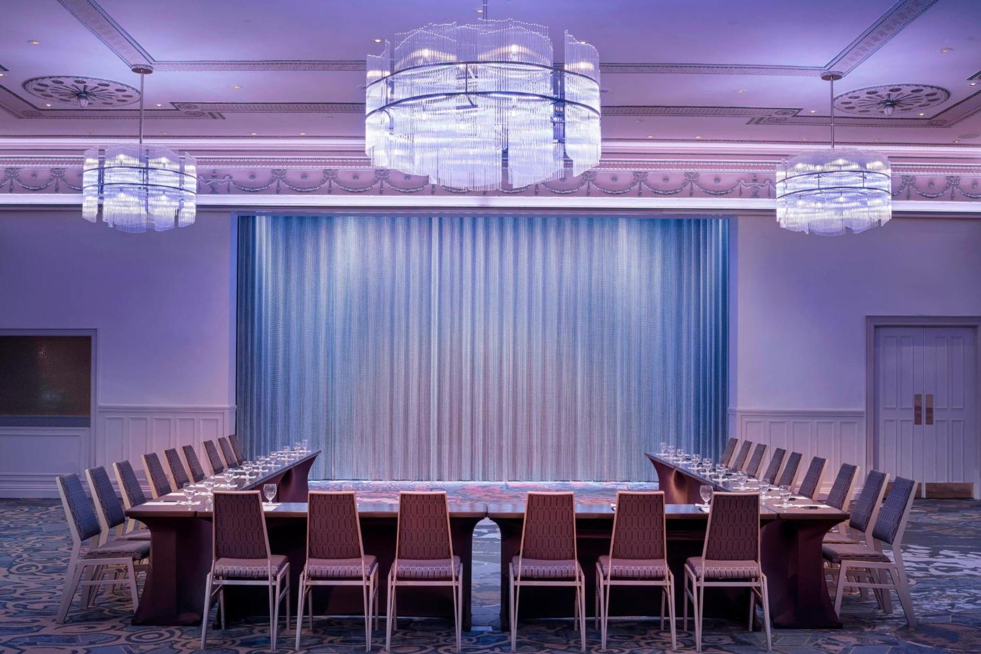 Sheraton Commander Hotel Кембридж Экстерьер фото